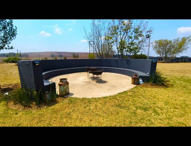 6 BEDROOM HOUSE FOR SALE IN BLUE SADDLE RANCHES